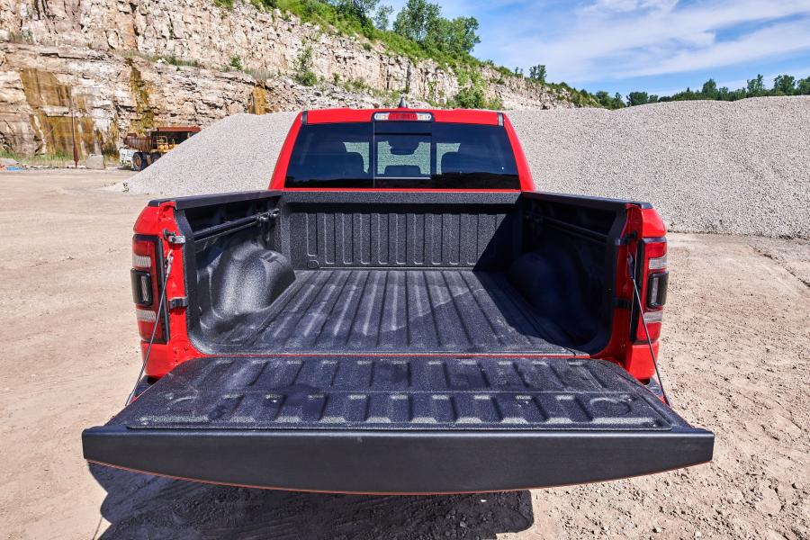 Багажник Ram 1500 Sport Crew Cab (DT) 2018 года  (CA) (фото 32 из 40)